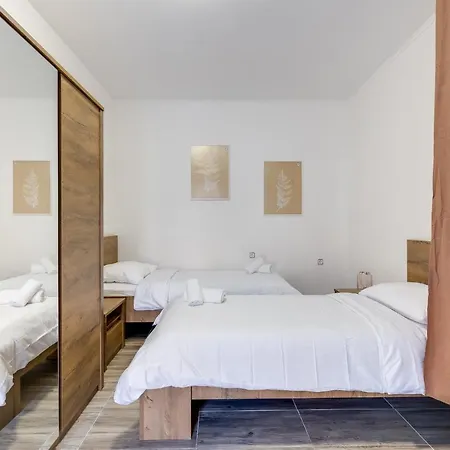 Kekec Guest house *